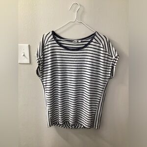 Women’s Gap Medium White Blue Striped Blouse
